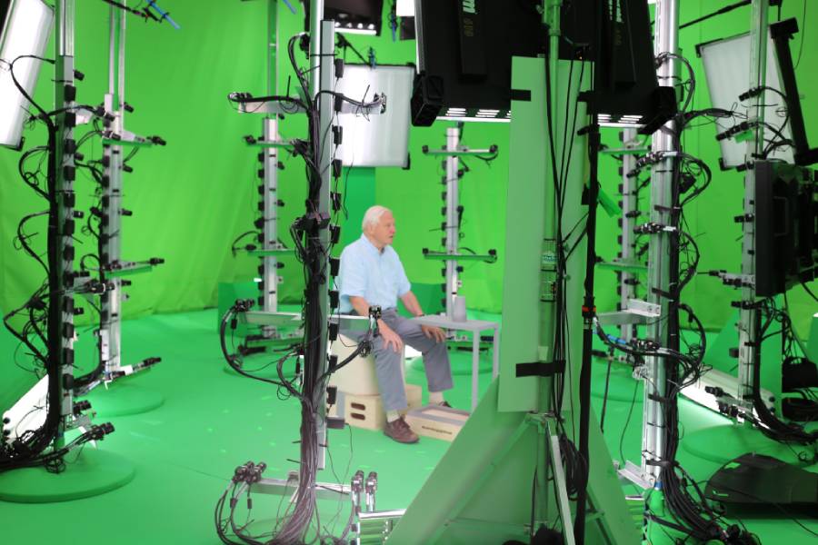 VR-With-Volumetric-Capture-Screen-2